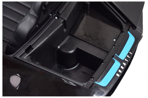 ORYGINALNE AUTO NA AKUMULATOR BUGATTI DIVO 2x45W ORYGINALNE AUTO NA AKUMULATOR BUGATTI DIVO 2x45W