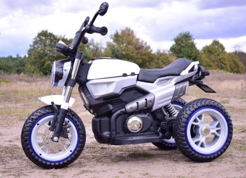 WIELKI MOTOR NA AKUMULATOR WIELKIE KOŁA WIELKI MOTOR NA AKUMULATOR WIELKIE KOŁA