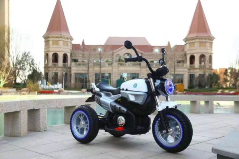 WIELKI MOTOR NA AKUMULATOR WIELKIE KOŁA WIELKI MOTOR NA AKUMULATOR WIELKIE KOŁA